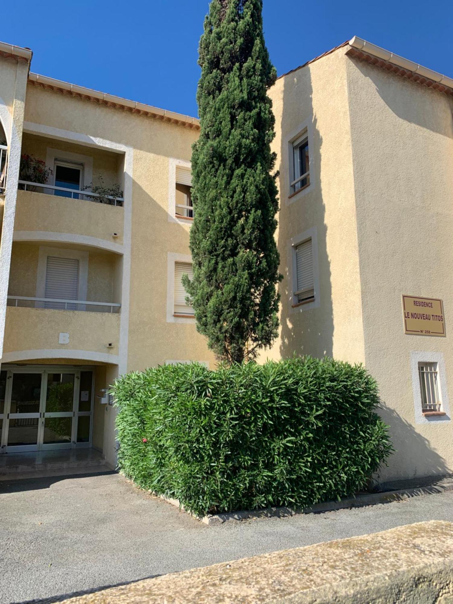 Beau T2 Avec Jardin Frejus Plage Exterior photo
